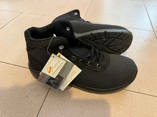 Botas de trabajo negras 43 nuevas