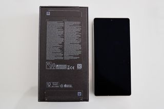 Samsung Galaxy S25 Ultra (12GB/256GB) Como novo