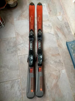 Esquís ATOMIC E7 con fijaciones