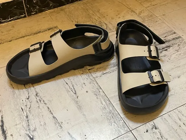 Sandalias Birkenstock Beige y Negro