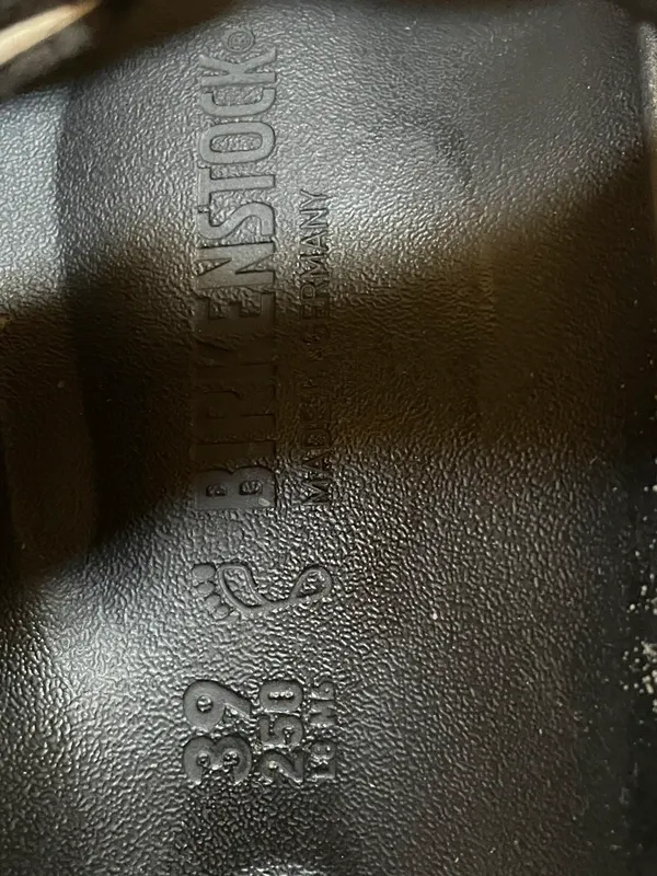 Sandalias Birkenstock Beige y Negro