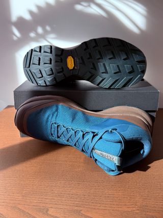 Botas Arc'teryx Aerios Mid GTX