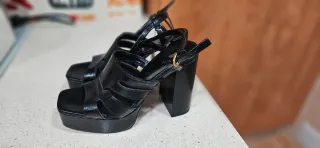 Sandalias Zara Tacón Plataforma Negra