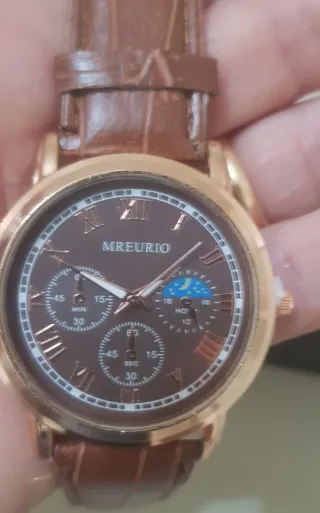 Tre orologi e  1 bracciale nuovi