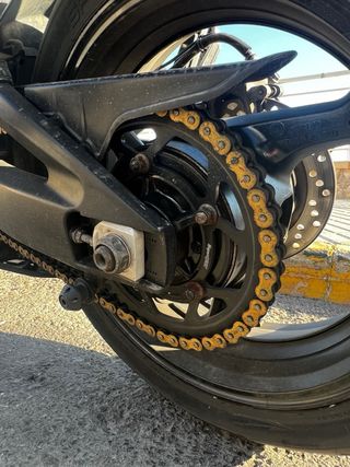 ¡Ponle potencia a tus rutas!Suzuki GSR 600 2009