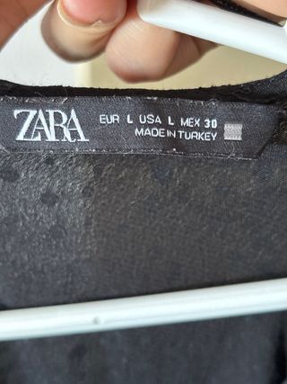 Vestido Zara negro con abertura