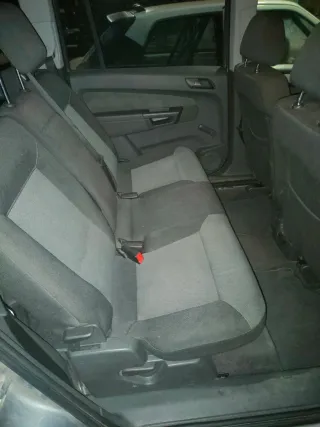 Opel Zafira 2005