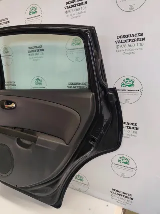 Puerta Trasera Derecha Seat León II