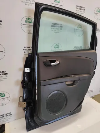 Puerta Trasera Derecha Seat León II