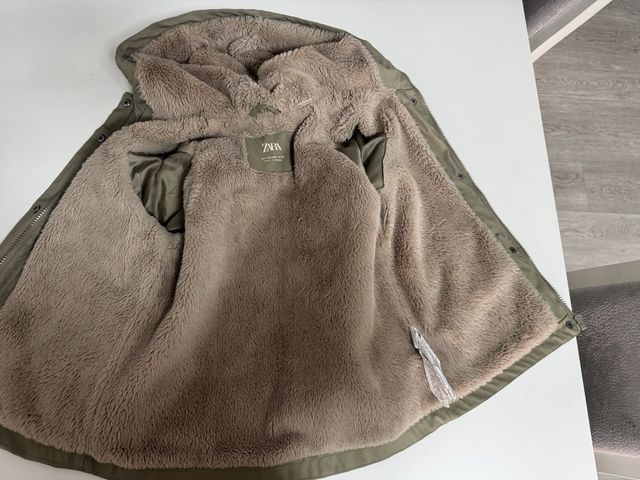 Chubasquero Zara Niñ@ talla 4/5