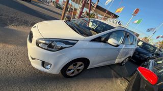 KIA Carens 2015