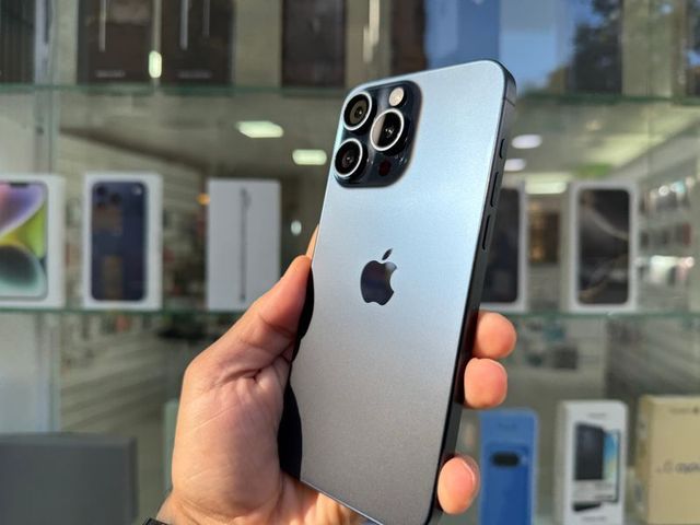 Apple iphone 15 pro max 256GB % Semi nuevo