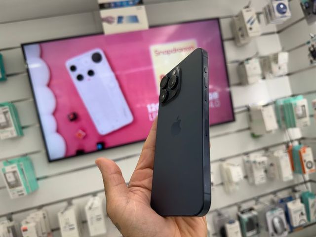 Apple iphone 15 pro max 256GB % Semi nuevo