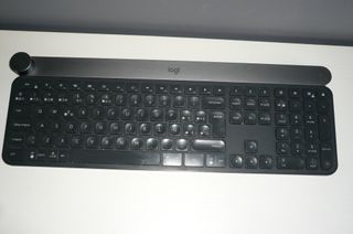 Teclado Logitech Craft con Dial Multifunción