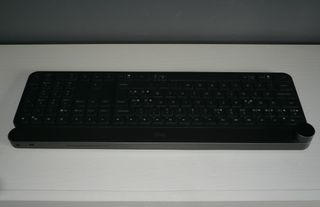 Teclado Logitech Craft con Dial Multifunción