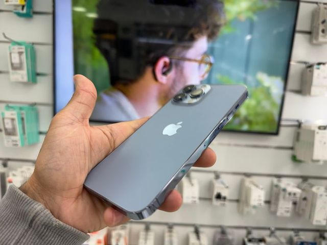 iPhone 13 Pro Max 256gb 78% azul BUEN ESTADO