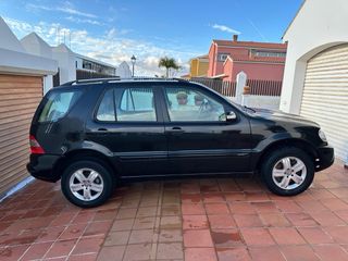 Mercedes-Benz Clase M 270 CDI Special Edition