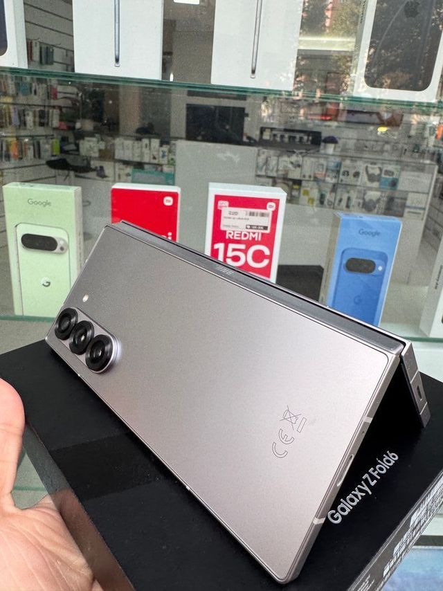 ✅samsung Galaxy Z fold6 256gb amarillo COMO NUEVO