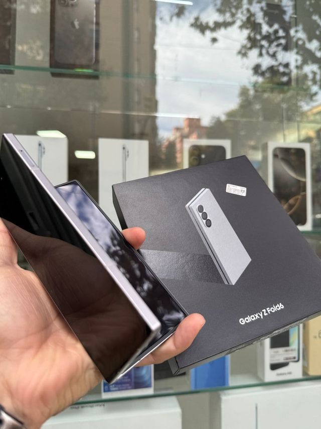 ✅samsung Galaxy Z fold6 256gb amarillo COMO NUEVO