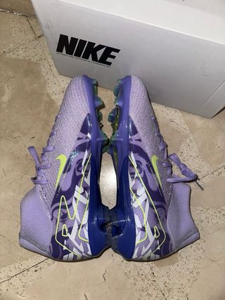 Botas de fútbol Nike Mercurial Moradas