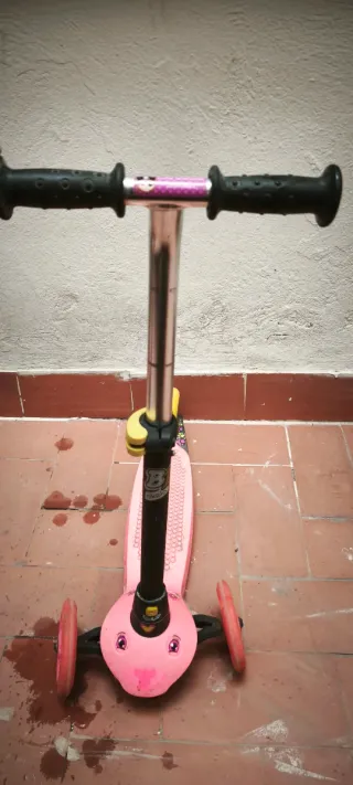 Patinete infantil rosa 3 ruedas