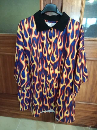 Camisa Estampada Llamas
