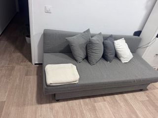 Sofá cama gris Ikea