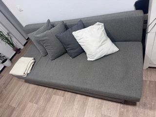 Sofá cama gris Ikea