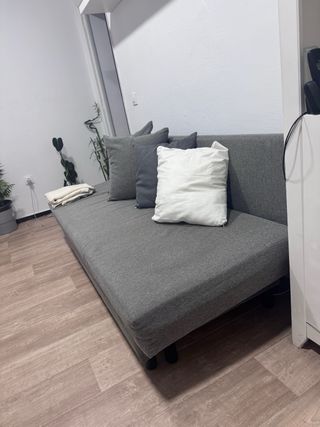 Sofá cama gris Ikea