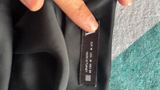 Falda satinada Zara negra