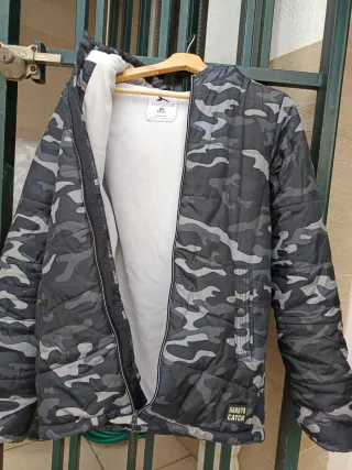Cazadora niño camuflaje gris y negro Talla L