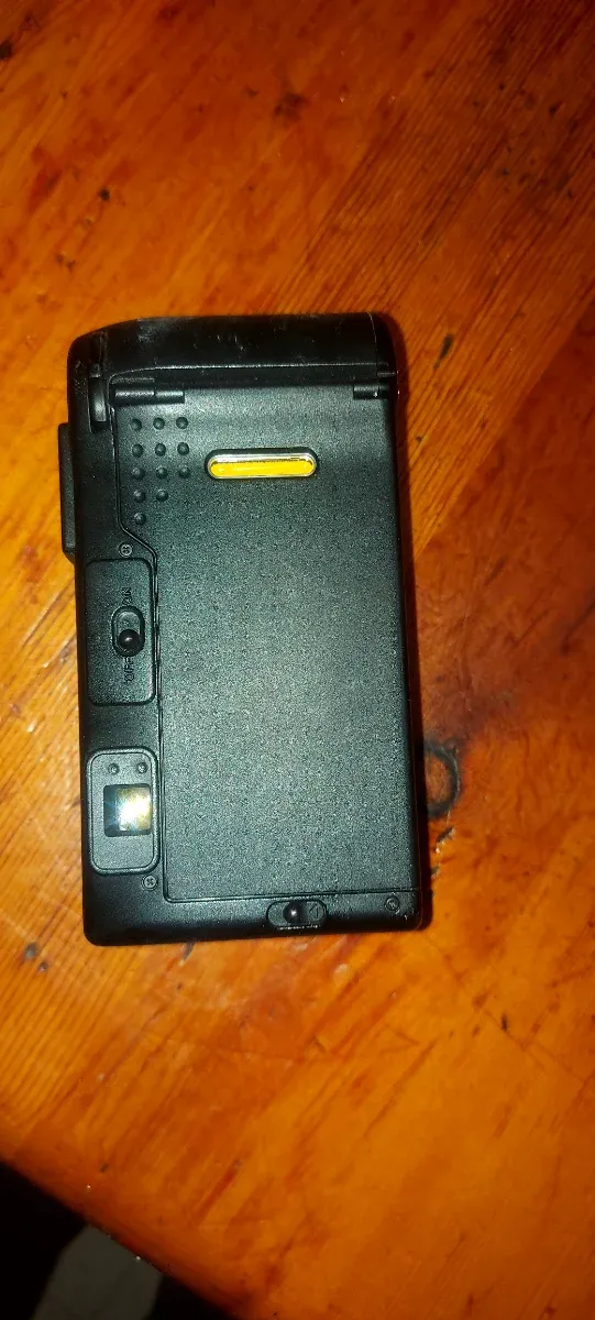 Fotocamera analogica con zoom Olympus AZ-100