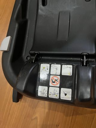 Base Isofix Zippy para Ovo