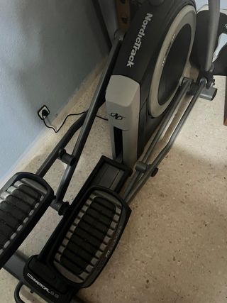 Elíptica NordicTrack Commercial 9.9