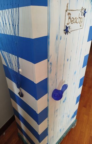 Armario casita marinera azul y blanco