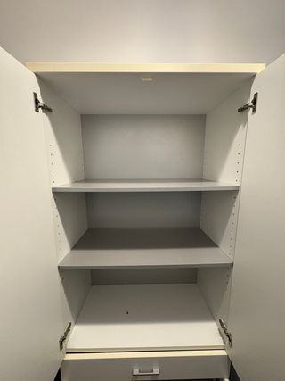 Armadio bagno bianco. Misure 175x35x70