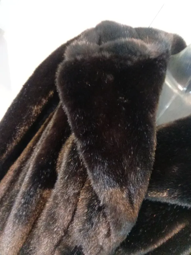 Pelliccia ecologica donna nera