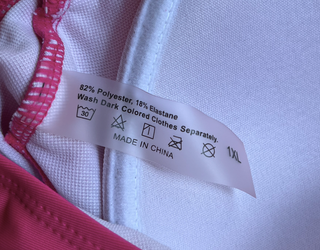 bañador fucsia efecto moldeador con copas pushup