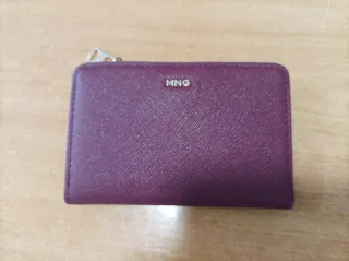 Monedero tarjetero MNG morado