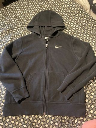 Chaqueta Nike Negra con Cremallera