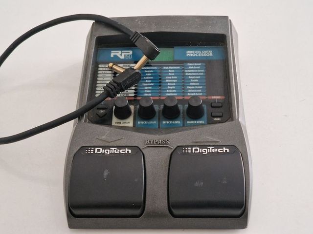 Pedal de efectos digitech rp150