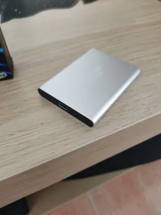 SSD Portátil CSS 2TB USB 3.1 Tipo-C