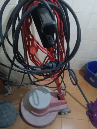 Abrillantador de suelos profesional