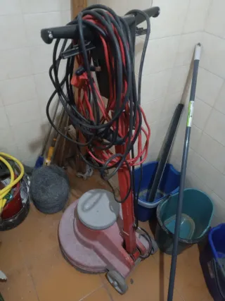 Abrillantador de suelos profesional