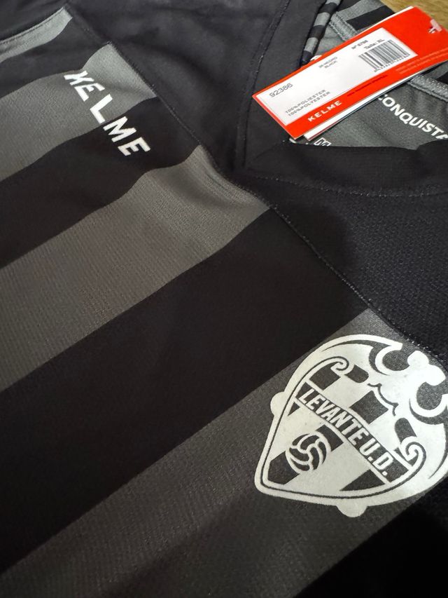 Camiseta retro Levante UD Talla XL