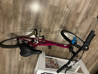 Bicicleta niña a estrenar.No negociable