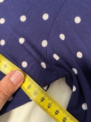 Vestido azul de lunares