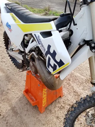 Husqvarna TC 250
