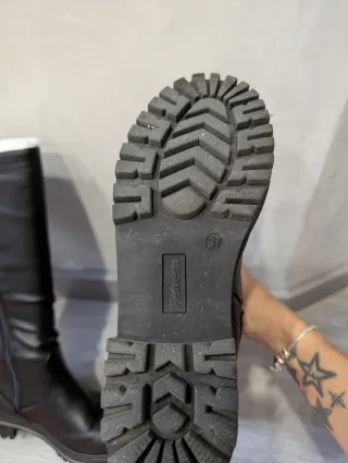 Botas altas Refresh negras