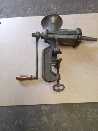 Máquina embutidora manual ELMA Nº 20